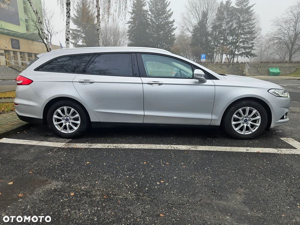 Ford Mondeo 2.0 EcoBlue Business Edition - 4