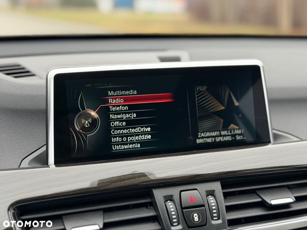 BMW X1 xDrive20i xLine sport - 28