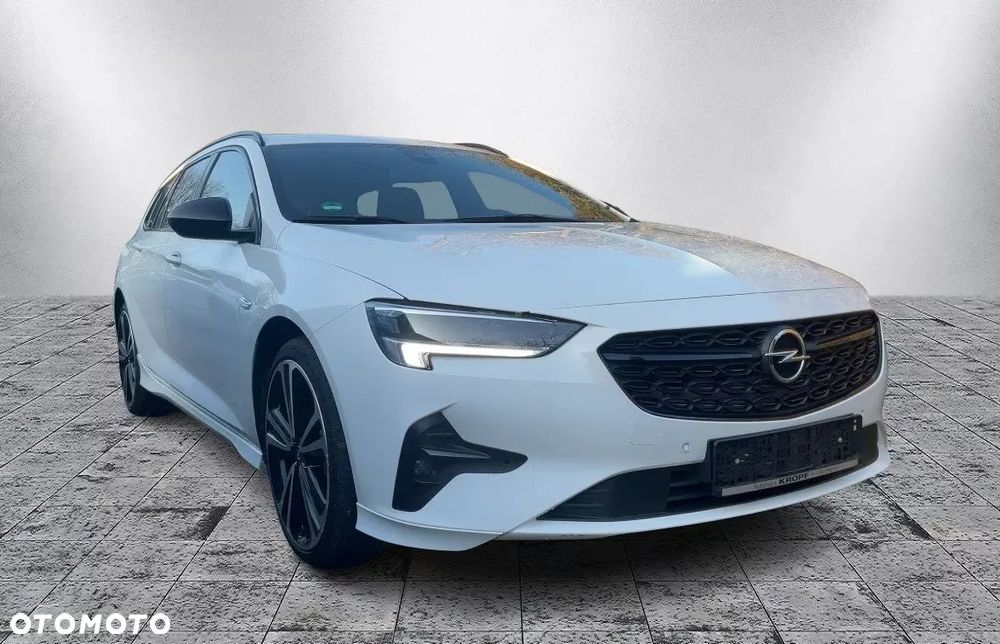 Opel Insignia 2.0 CDTI 4x4 Ultimate S&S - 2