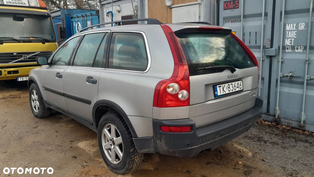 Volvo XC 90 D5 - 4