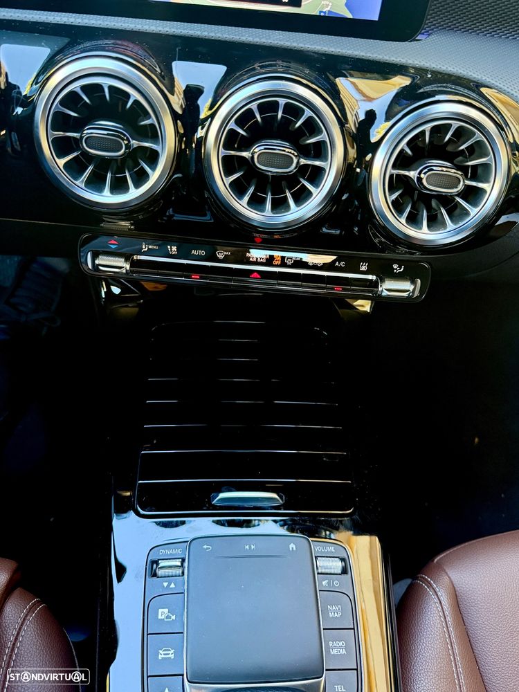 Mercedes-Benz A 250 e Progressive - 24
