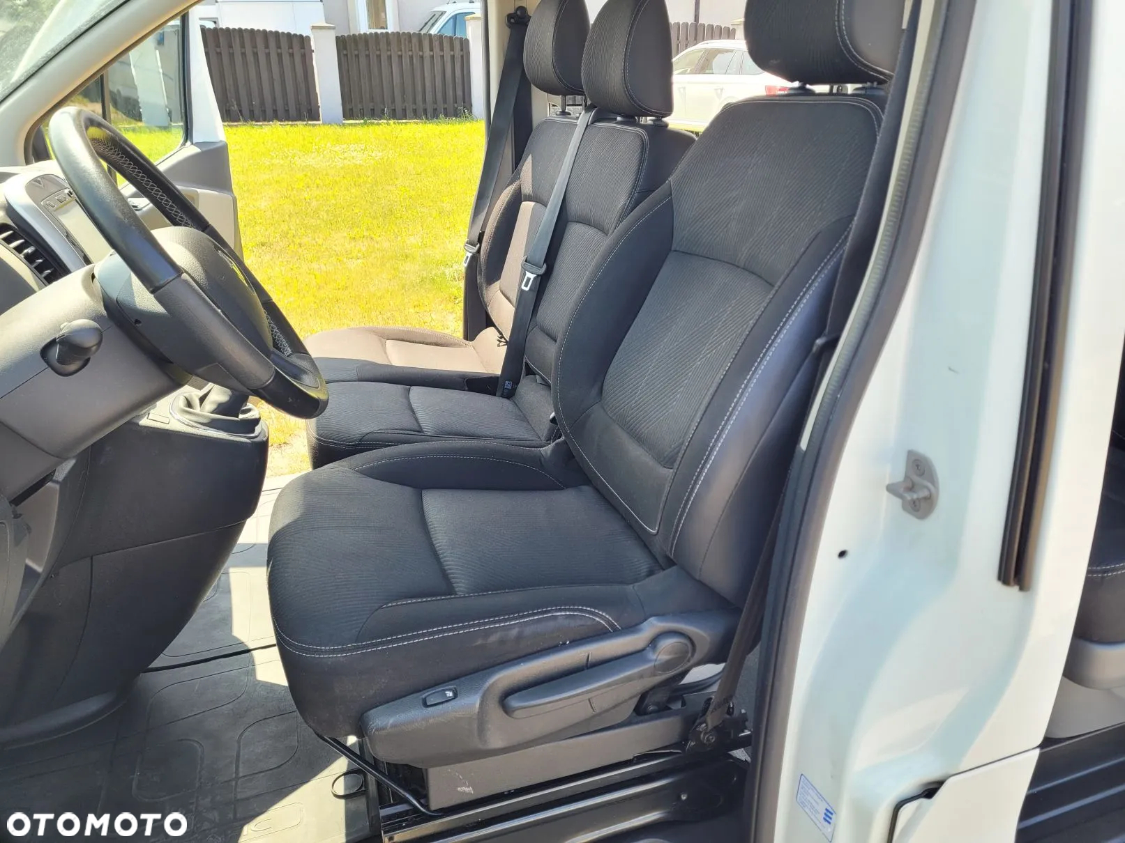 Renault Trafic Long 6-osób Auto-Warsztat - 15