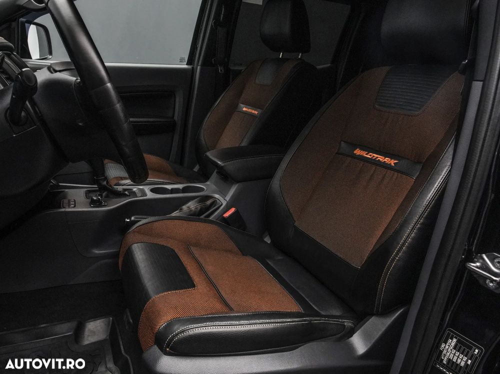 Ford Ranger Pick-Up 3.2 TDCi 4x4 Cabina Dubla WILDTRACK Aut. - 13