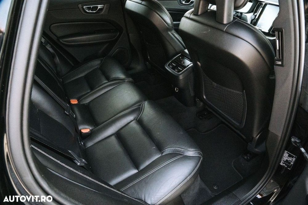 Volvo XC 60 - 8
