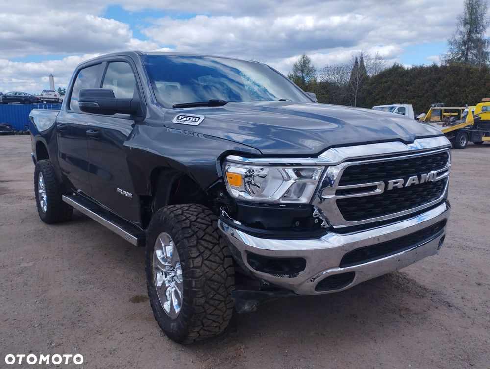 RAM 1500 - 7