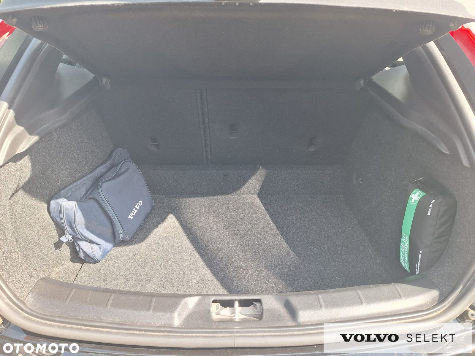 Volvo V40 - 23