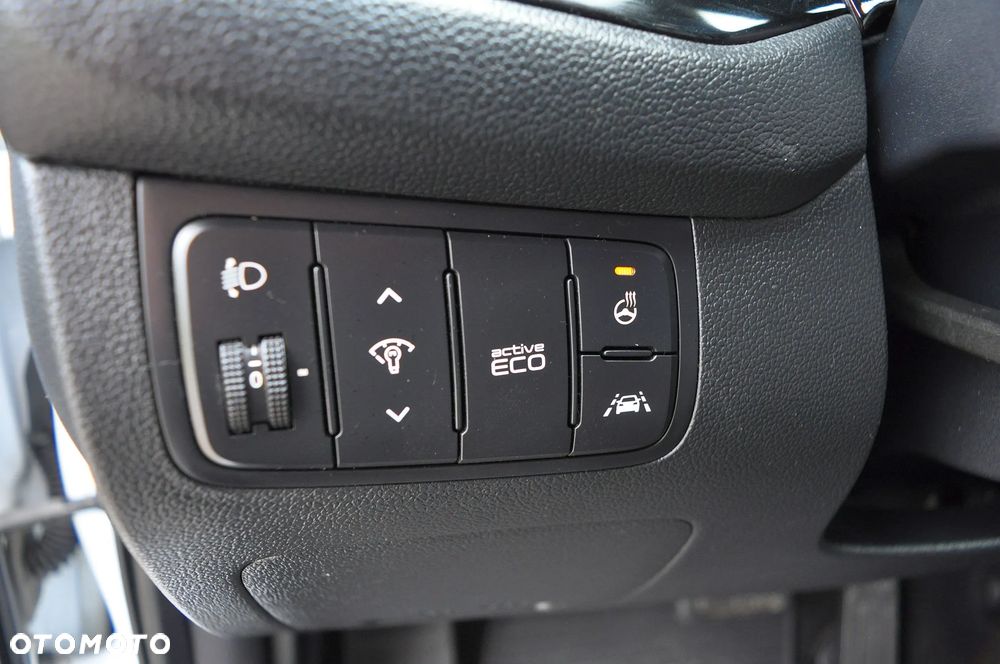 Kia Ceed 1.6 GDI XL DCT - 24
