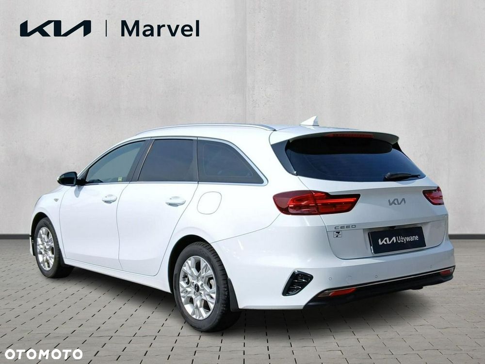 Kia Ceed 1.5 T-GDI M - 4