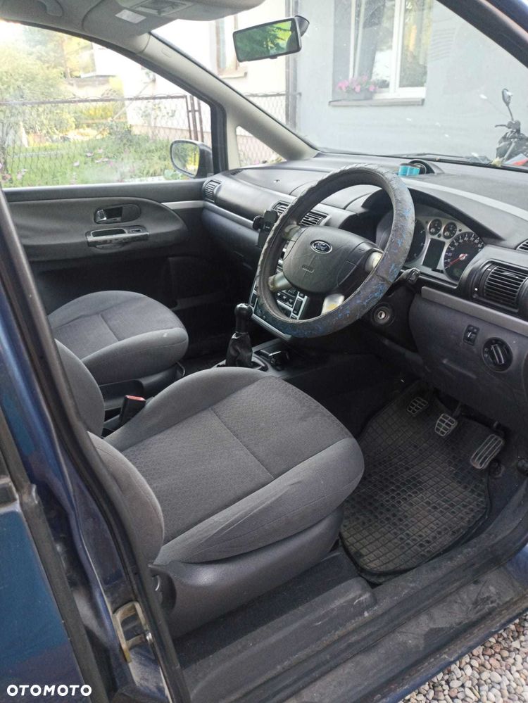 Ford Galaxy - 3