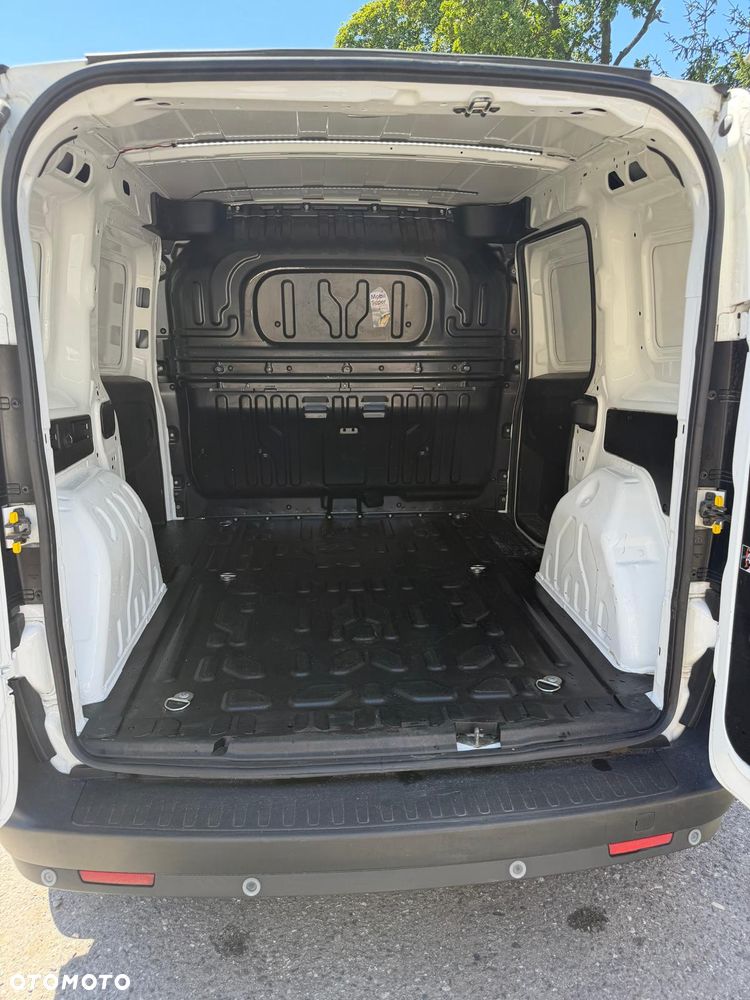 Fiat Doblo 1.4 16V Easy - 7
