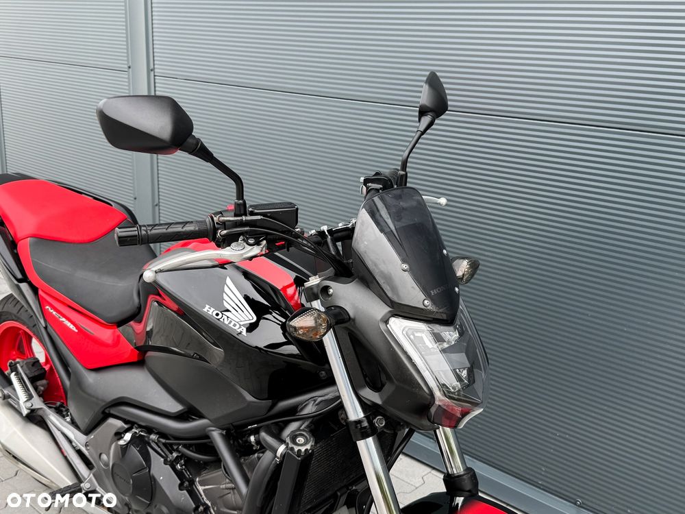 Honda NC - 9
