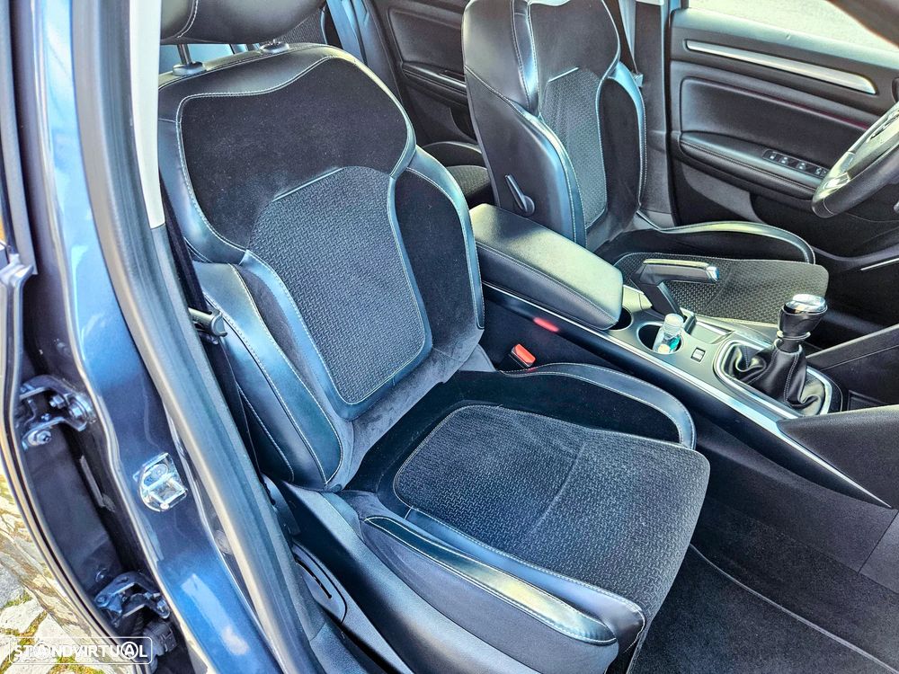 Renault Mégane 1.5 dCi Intens - 46