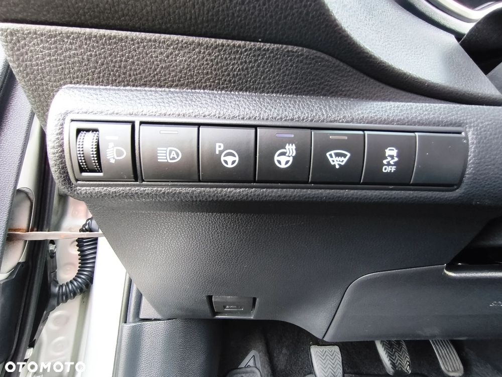 Toyota Corolla 1.2 Turbo Team Deutschland - 22