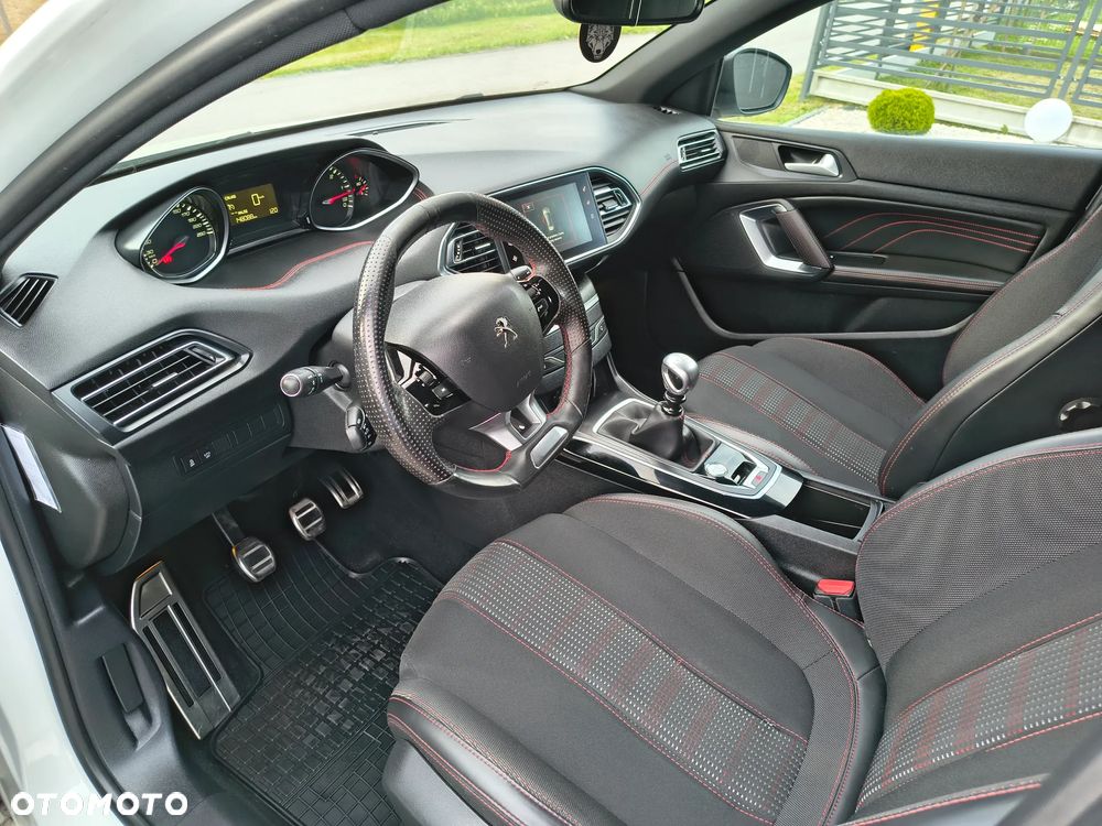 Peugeot 308 BlueHDi 120 Stop & Start GT-Line Edition - 29