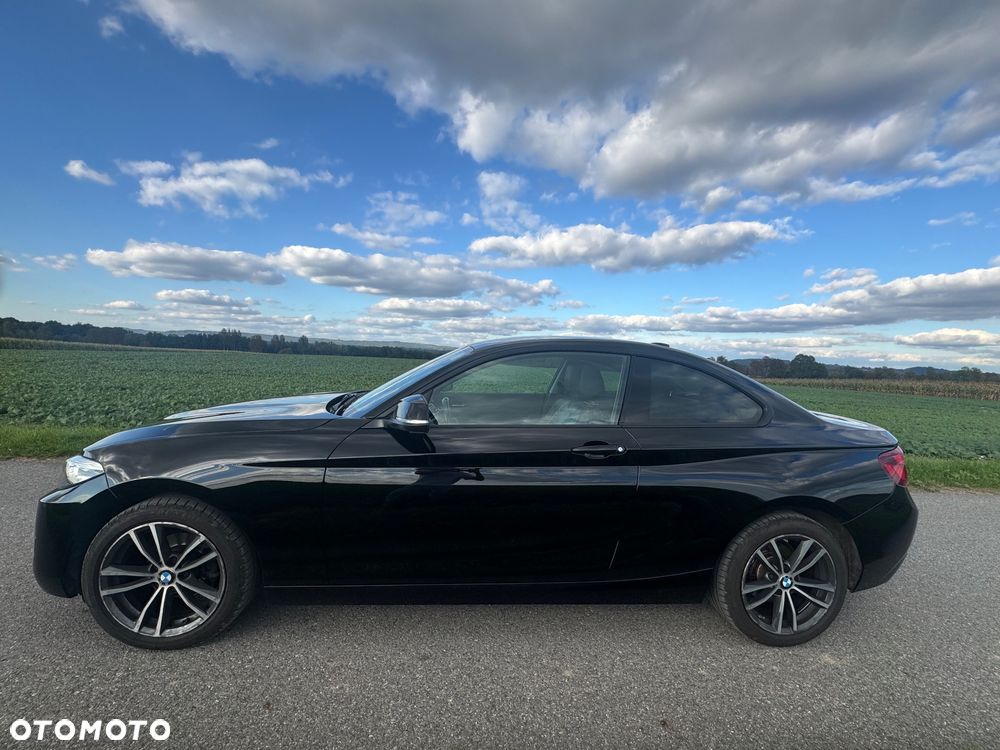 BMW Seria 2 218d - 9