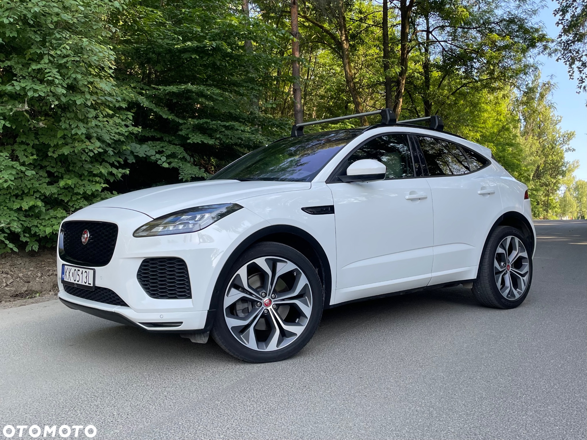 Jaguar E-Pace P250 AWD R-Dynamic SE - 21
