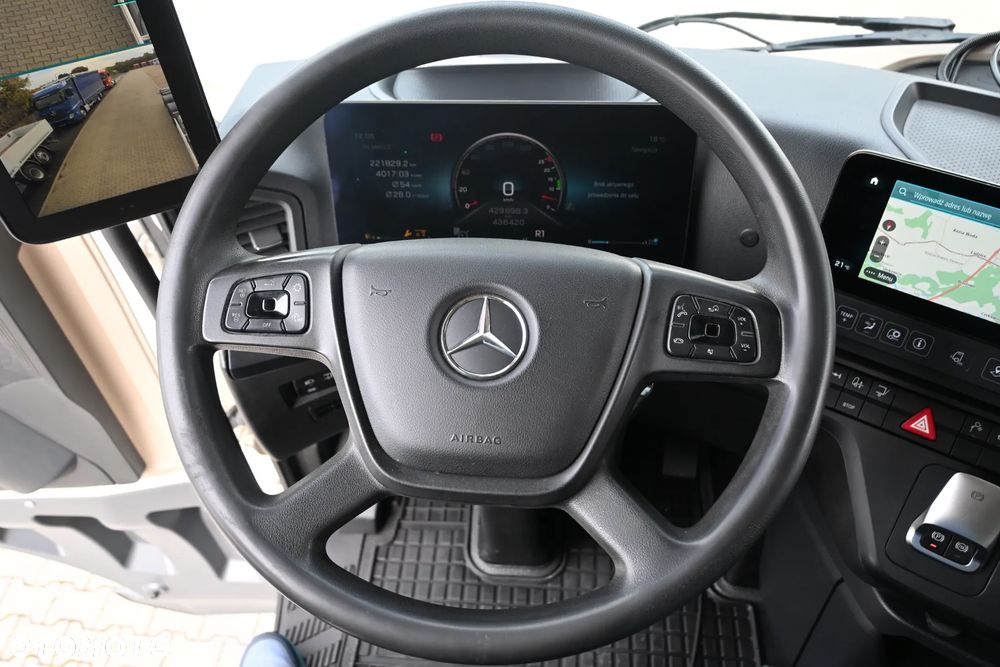 Mercedes-Benz Actros 2545 BDF Gigaspace winda - 20