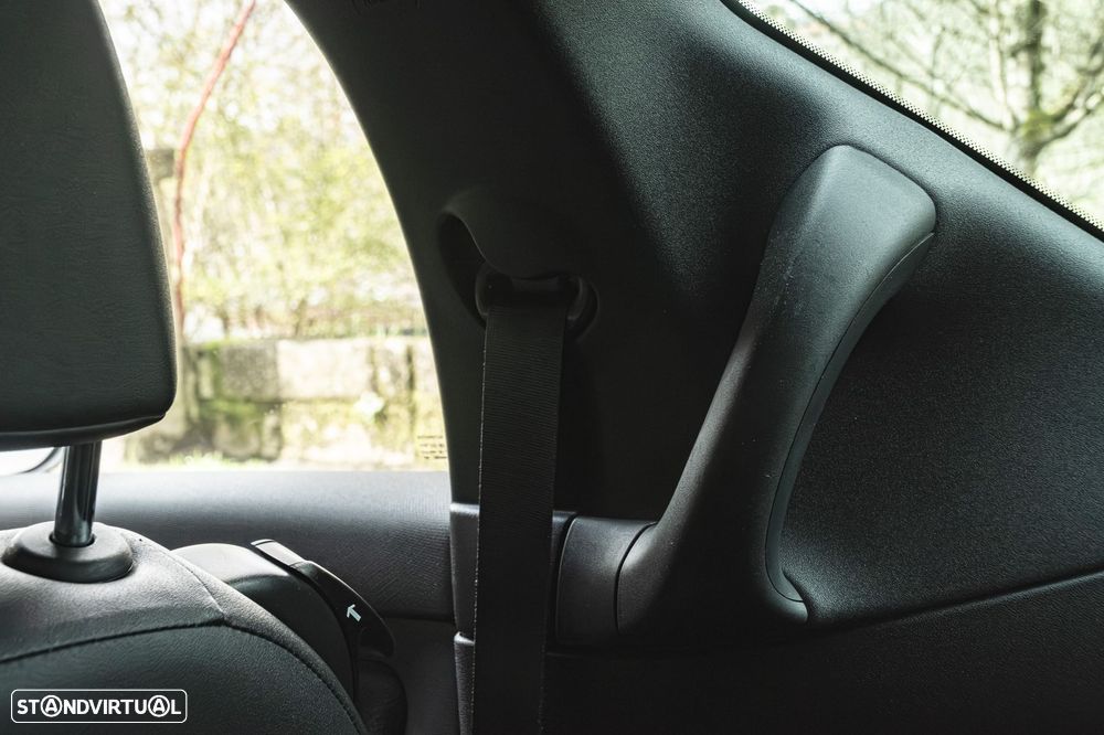 Citroën DS3 1.6 e-HDi So Chic - 21