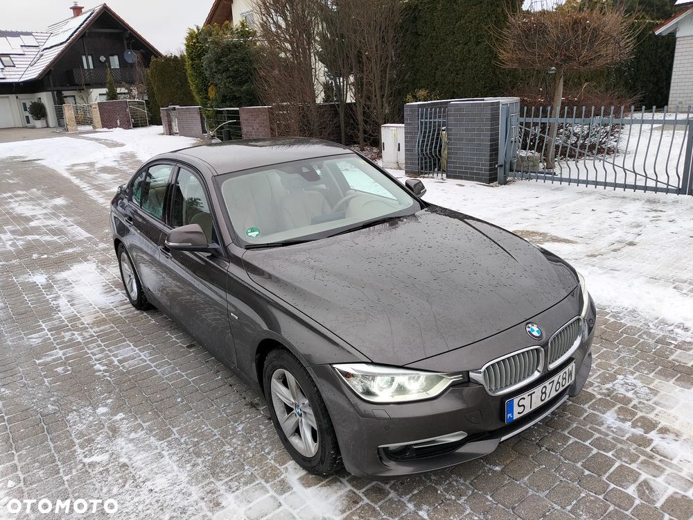 BMW Seria 3 320d Blue Performance Modern Line - 12