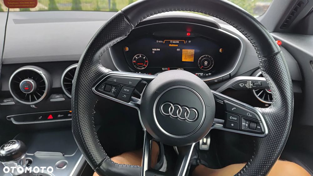 Audi TT Coupé - 11