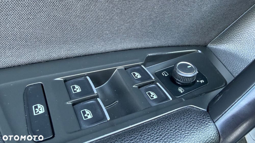 Volkswagen Tiguan Allspace - 38