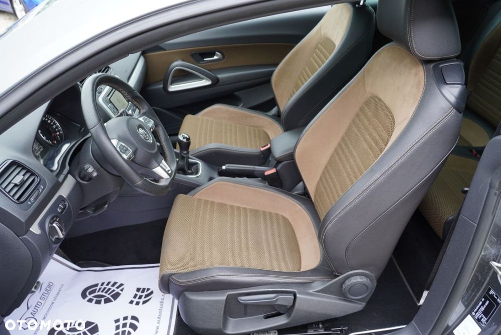 Volkswagen Scirocco 2.0 TDI Match - 12