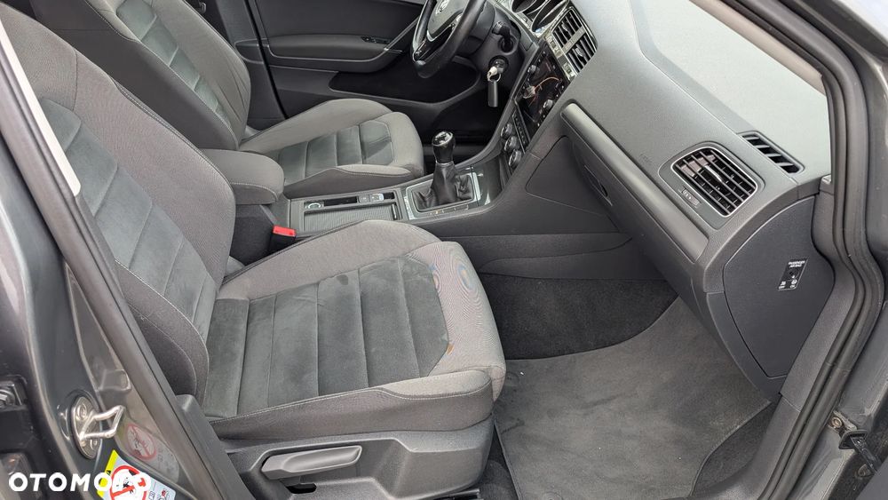 Volkswagen Golf 1.6 TDI (BlueMotion Technology) Comfortline - 5