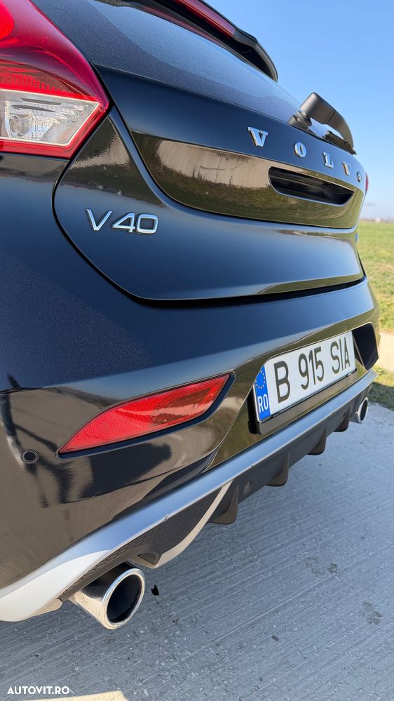 Volvo V40 D4 RDesign - 11
