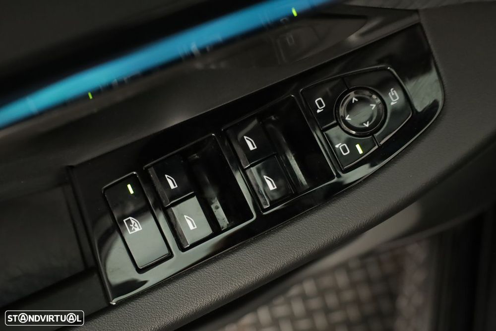 BMW 530 e Pack Desportivo M - 22