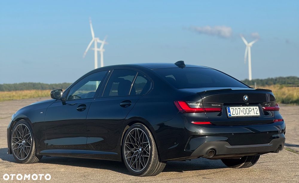 BMW Seria 3 330i M Sport - 3