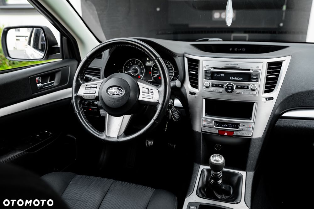 Subaru Legacy 2.0i Trend - 26