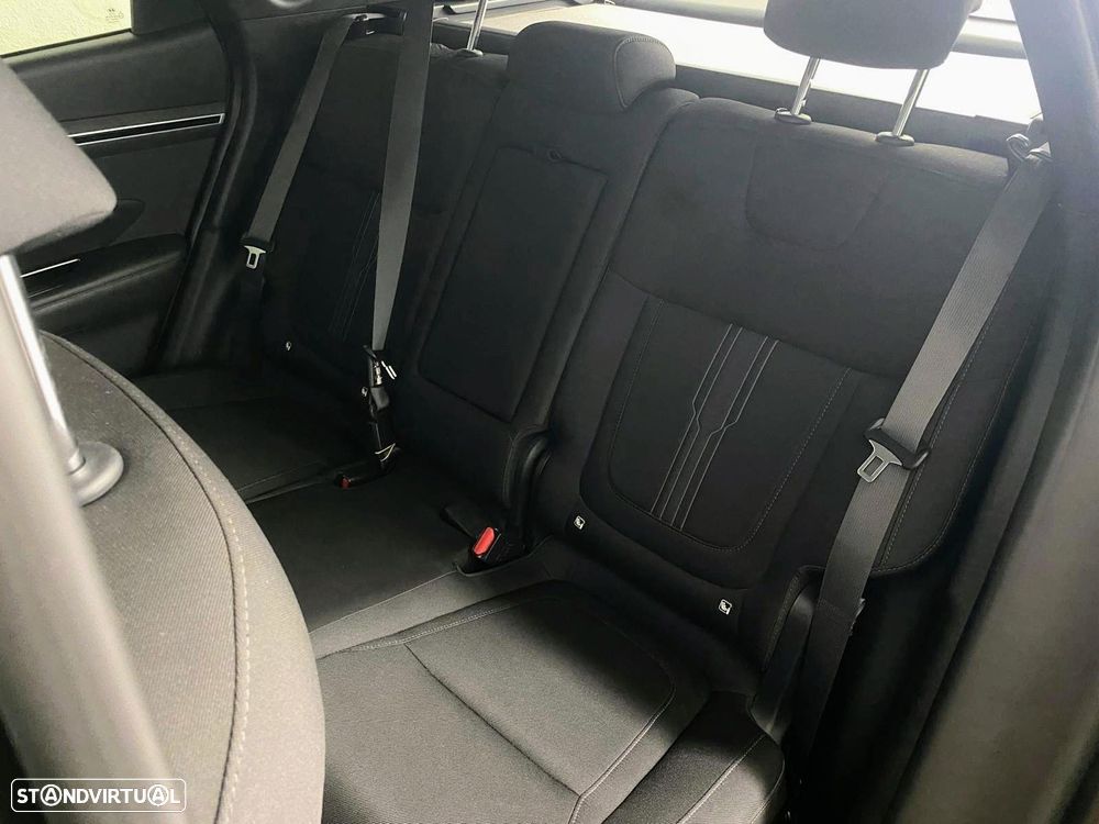 Hyundai Tucson 1.6 CRDi Premium DCT - 10
