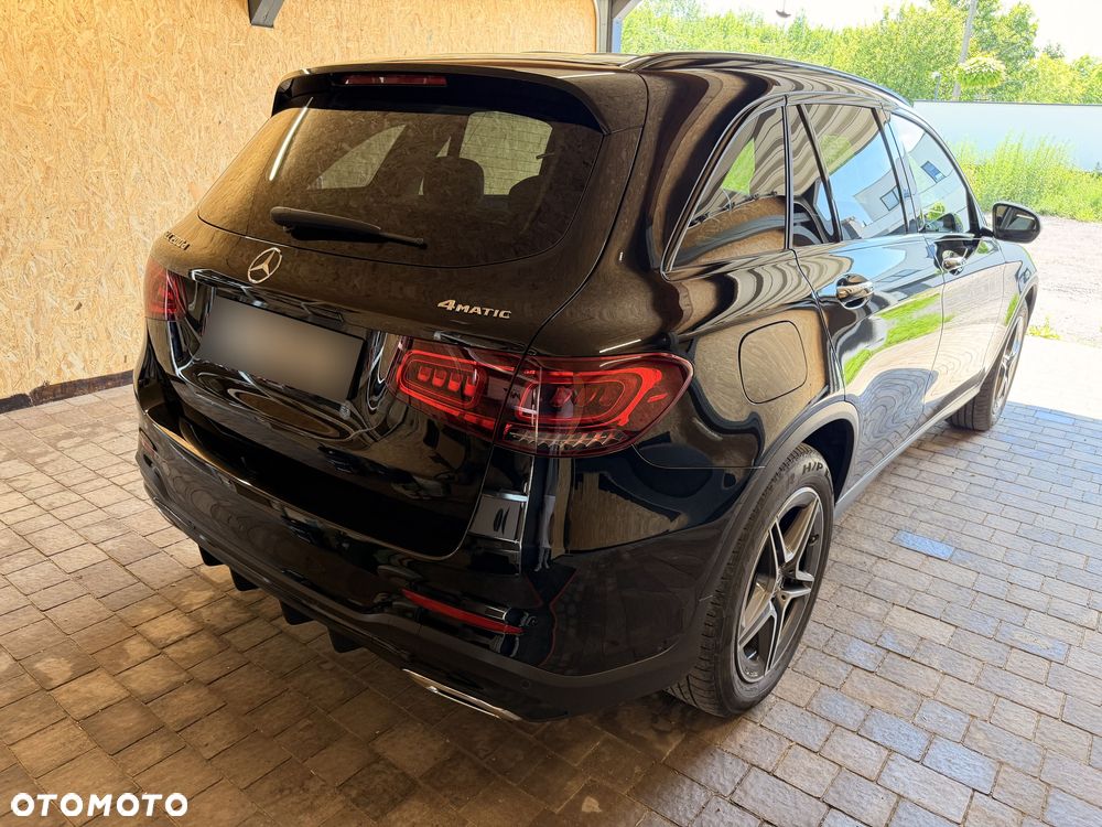 Mercedes-Benz GLC - 22