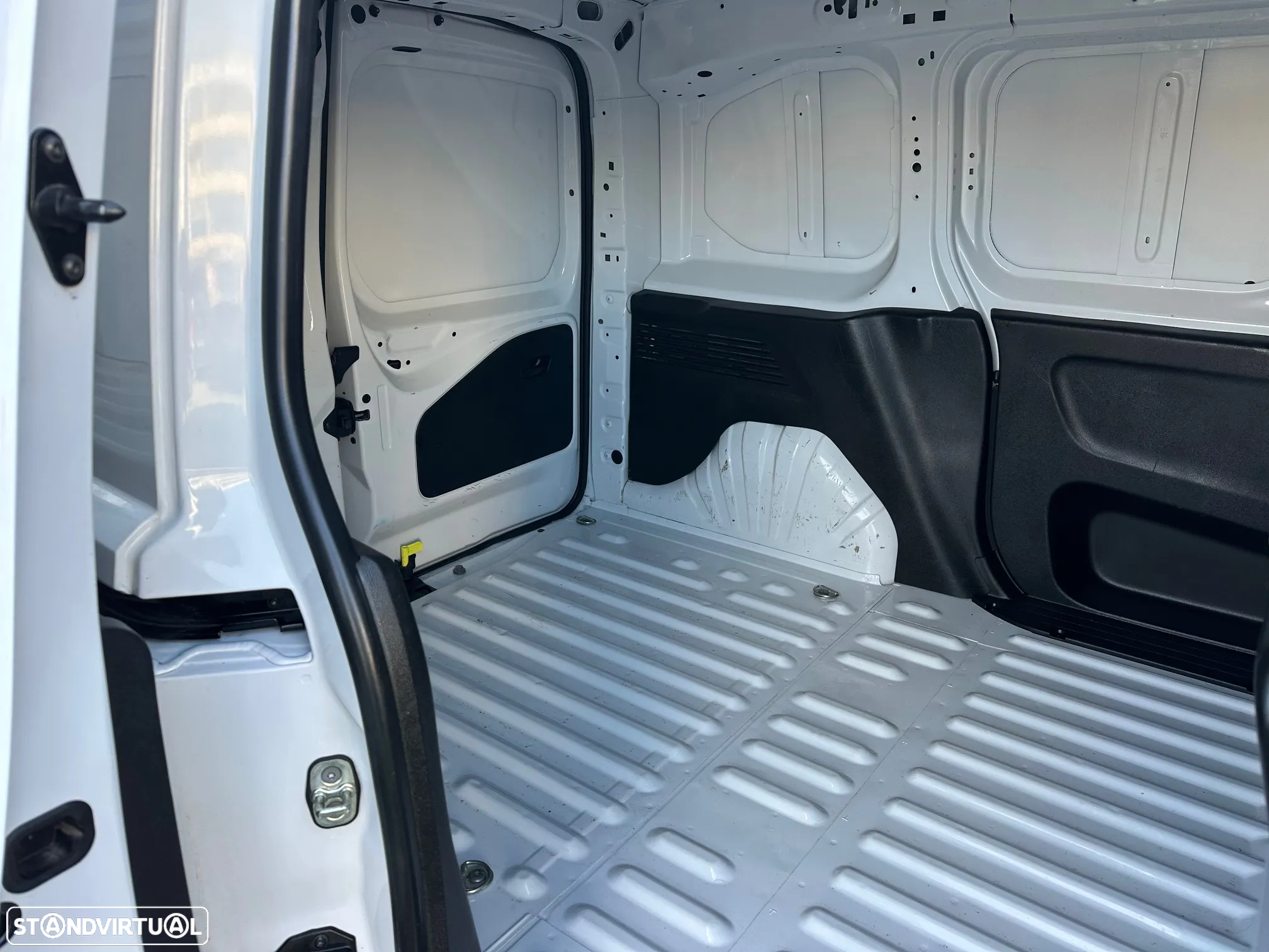 Peugeot Partner 1.5 BlueHdi Standart - 9