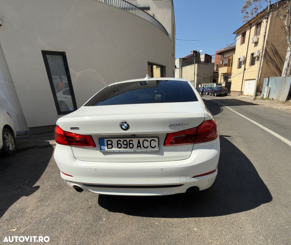 BMW Seria 5 520d xDrive Aut. Sport Line - 7