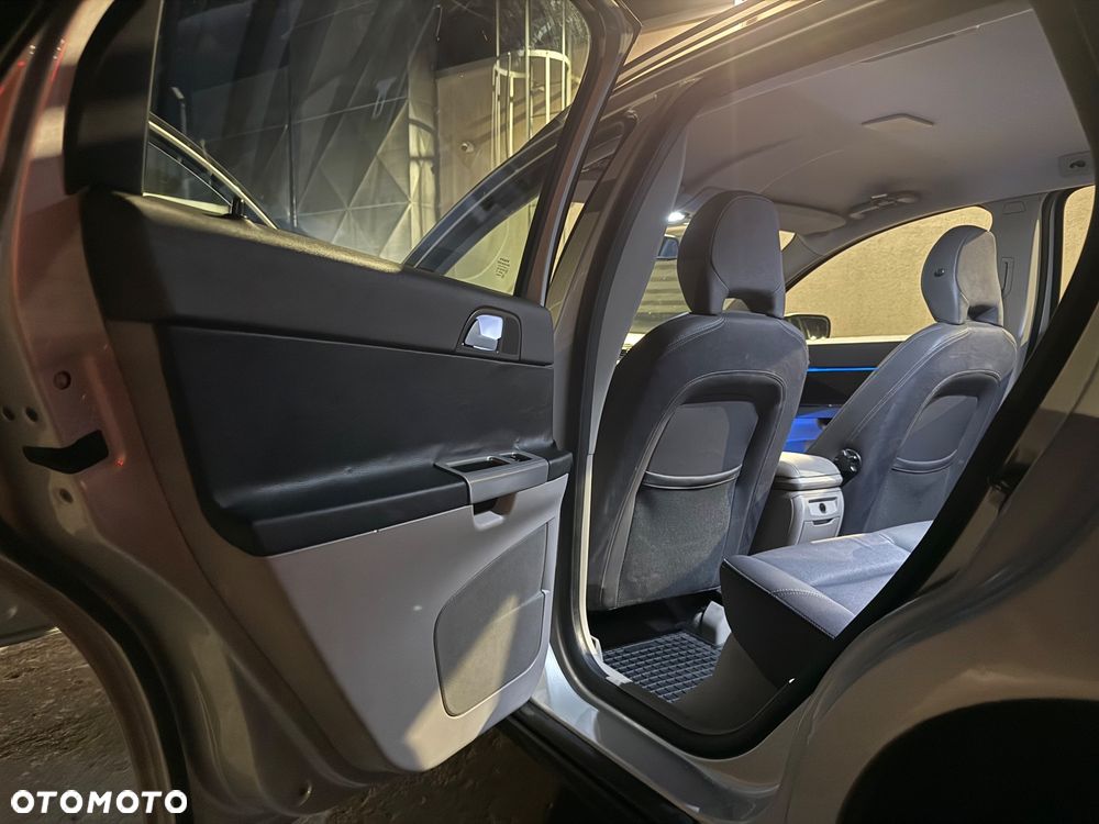 Volvo V50 2.0D Momentum - 17
