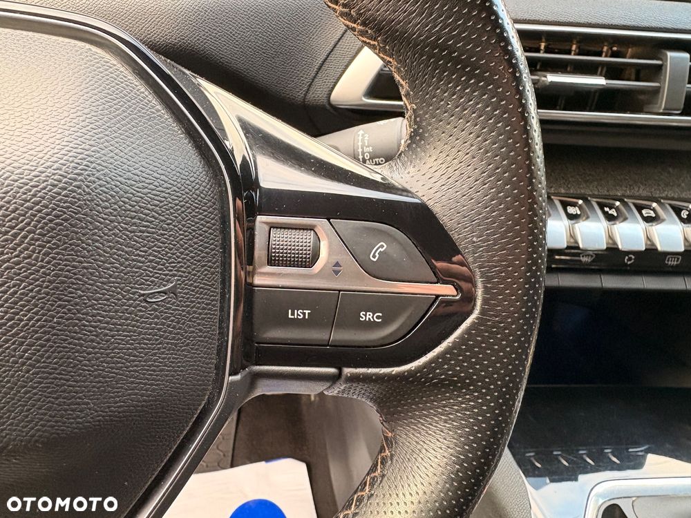 Peugeot 3008 BlueHDi 130 Stop & Start Allure - 22