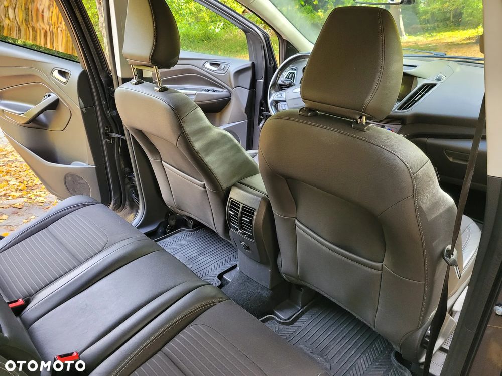 Ford Kuga 1.5 EcoBoost FWD Titanium X - 15