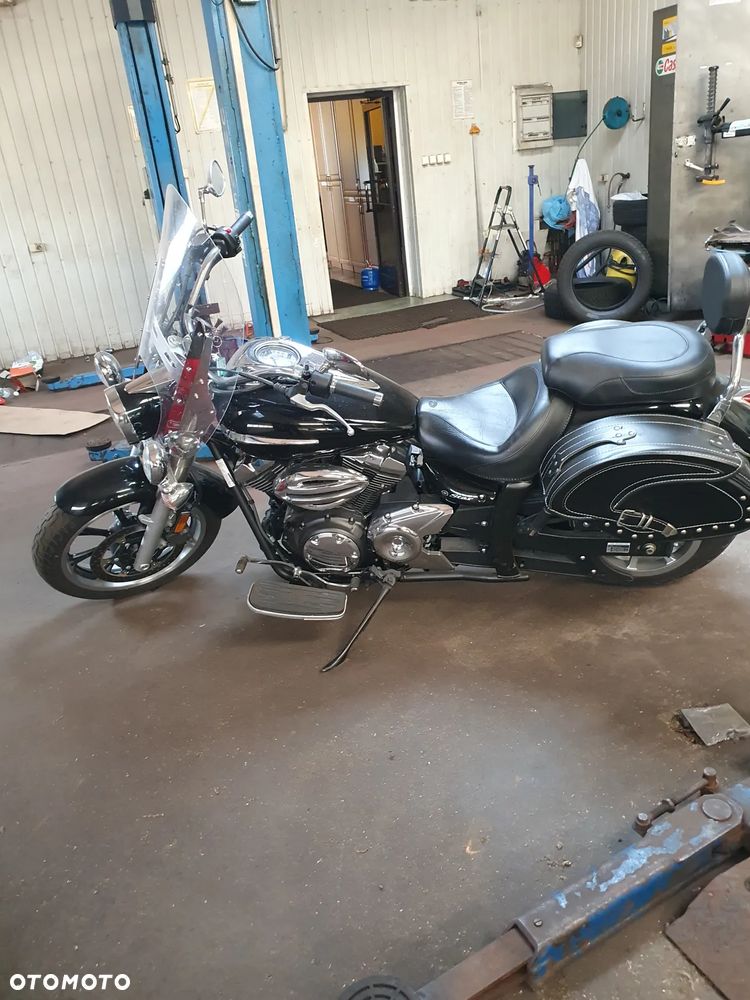 Yamaha XVS - 6