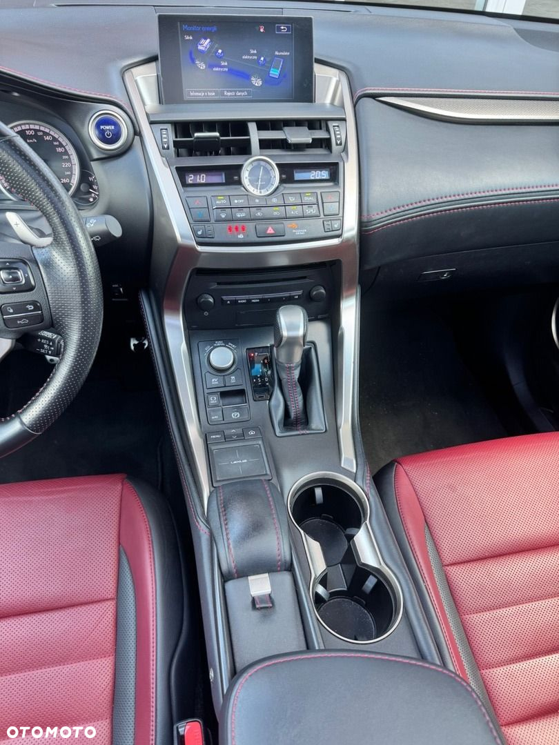 Lexus NX - 16