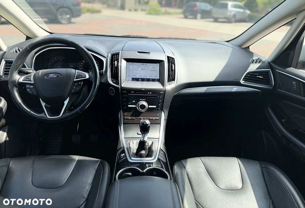 Ford S-Max - 15