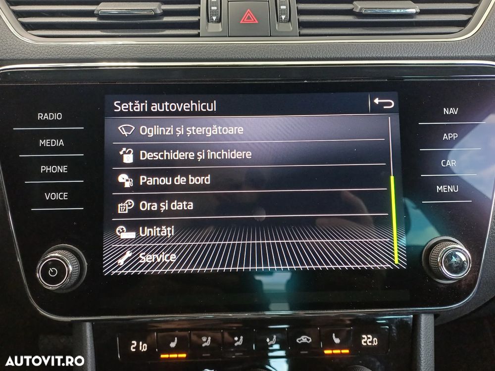 Skoda Superb 1.5 TSI DSG Ambition - 19