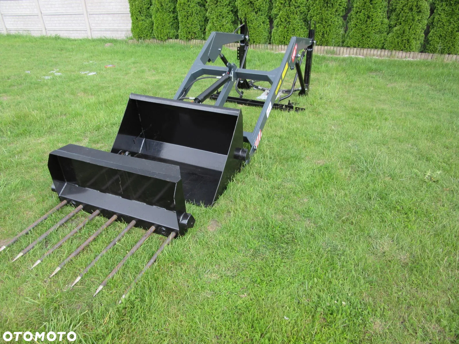 WYPRZEDAŻ * Ładowacz czołowy TUR Ursus C-330 C-360 MF Zetor - 3
