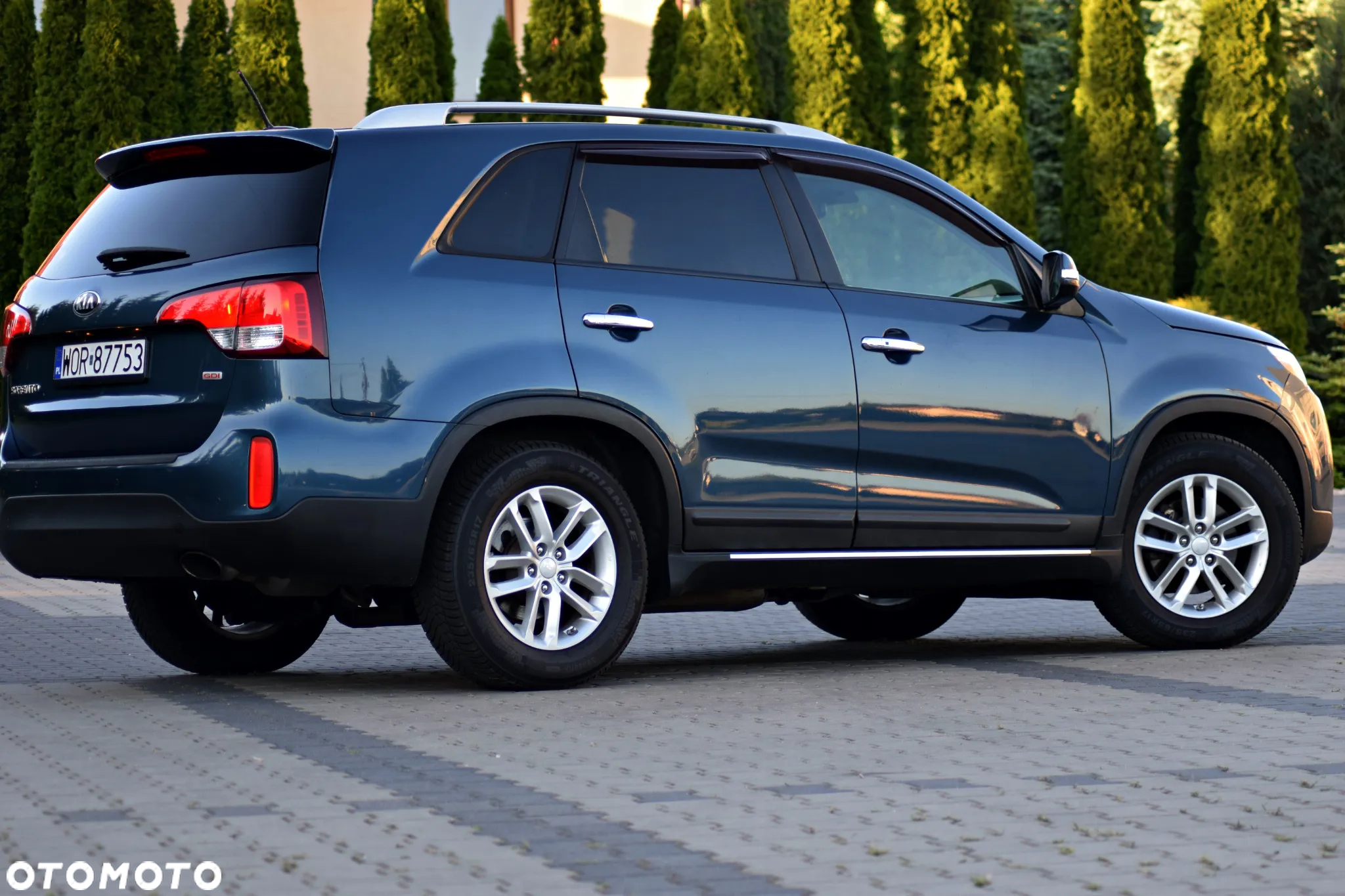 Kia Sorento 2.4 GDI XL 7os - 25