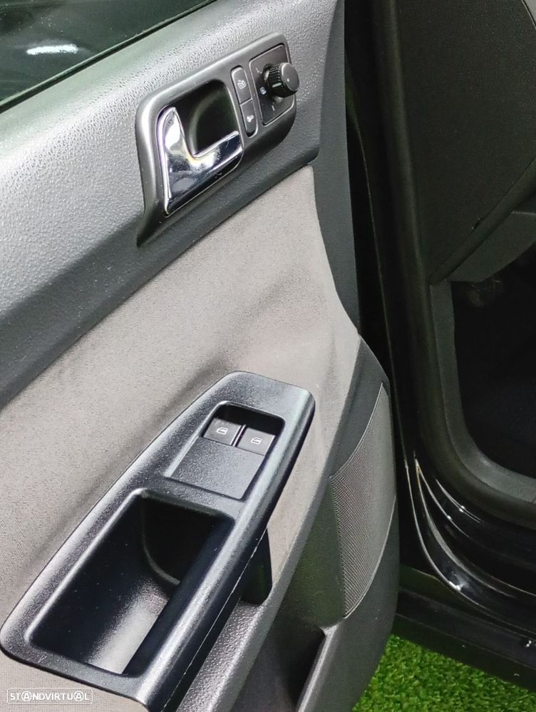 VW Polo 1.2 Highline - 9