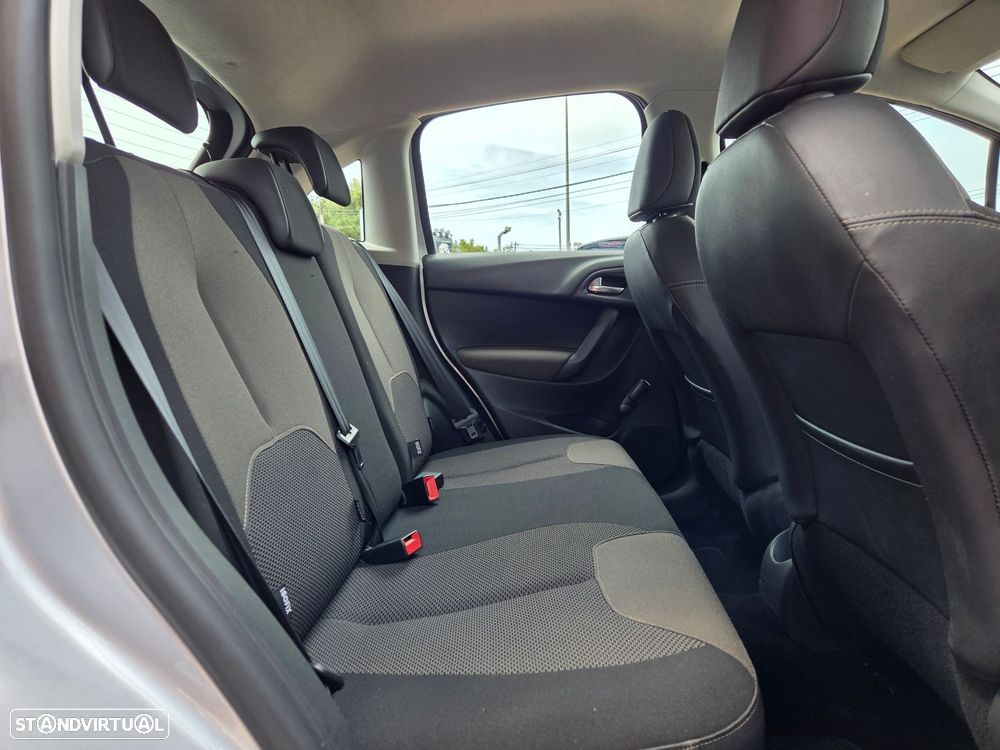 Citroën C3 1.2 VTi Exclusive - 26