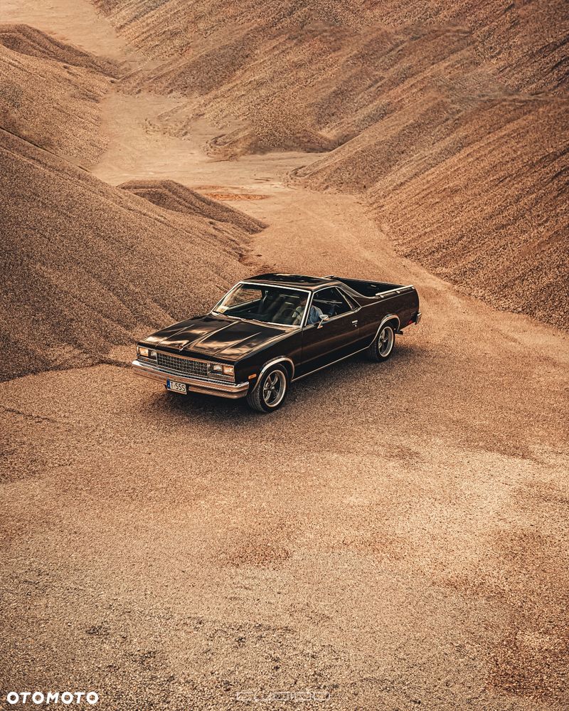 Chevrolet El Camino - 18