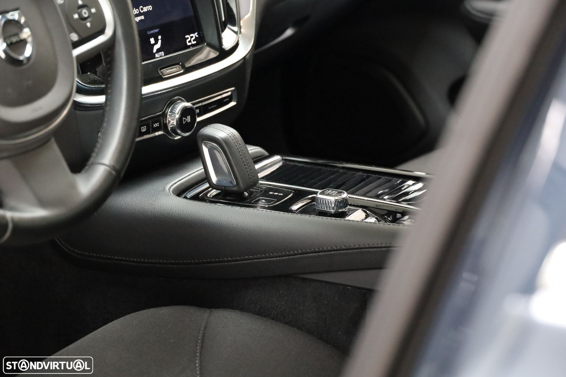 Volvo V60 2.0 T6 AWD TE Inscription Expression - 27