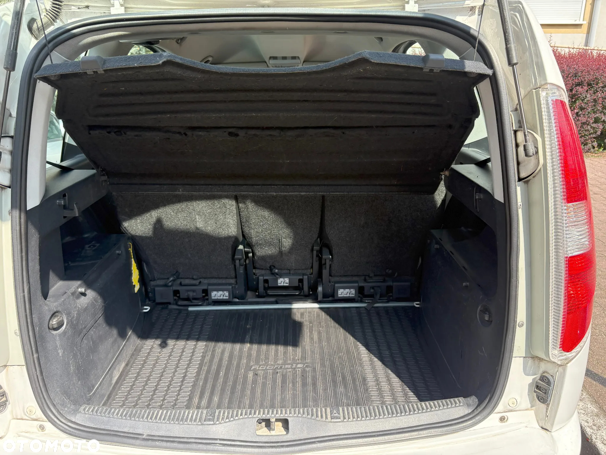 Skoda Roomster 1.4 16V - 10