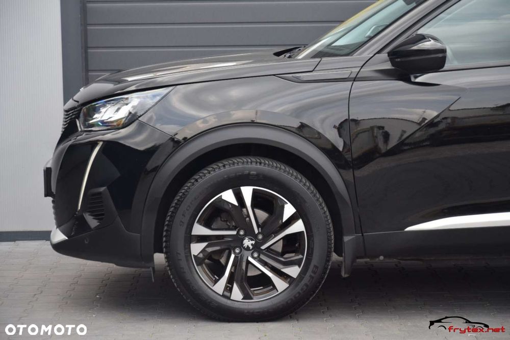 Peugeot 2008 - 7